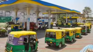 ‘Mahngai man Modi whips out his lash again’: Congress takes jibe over fresh CNG price hike in Delhi
