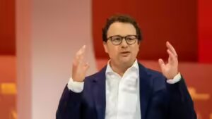 After repeatedly saying AI will wipe out millions of jobs, Anthropic CEO Dario Amodei makes a ‘doomsday’ prediction for software companies; says: Software is going to…