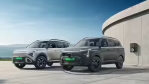 Kia Carens Clavis EV now gets BaaS option: Per KM cost, key details