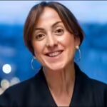Natalie Cassidy: ‘Eastenders’ star Natalie Cassidy is training to become a professional carer after her father’s sudden passing: ‘Spurred me on to do this’ |