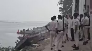 Several feared dead after boat carrying 14 overturns in Ganga near Patna; 2 bodies recovered | Patna News