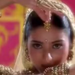 Tabu gifted gold bangles to Saroj Khan, gold chain and bracelet to her assistants after finishing the shoot for ‘Rang De’ song, recalls dance artiste