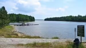 10 largest man-made lakes in Canada: La Grande-3 Reservoir, Lac Seul, Williston Lake and more | World News