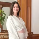 Anne Hathaway: ‘Congratulations!’ : Fans shower Anne Hathaway with love after baby no. 3 announcement | English Movie News
