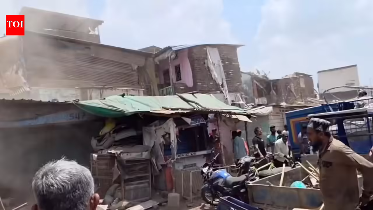 Whodunit? 100 homes demolished, but no one knows who razed them | Surat News