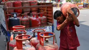 Govt slashes subsidised LPG cylinders under Ujjwala scheme to 4 a year