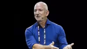 ​Jeff Bezos told Zohran Mamdani that if we ran Amazon like New York City runs its School system, packages delivery would take weeks; Canadian billionaire Kevin O’Leary joins the debate, says: Bezos should …