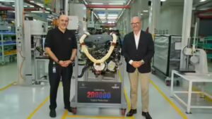 Force Motors builds 200,000th Mercedes-Benz engine in India: Details