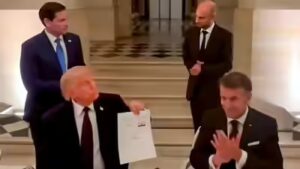 Versailles II: Trump signs Iran deal in the one place historians wouldn’t recommend