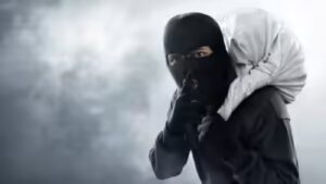 Portuguese proverb of the day: ‘A thief who robs a thief has a hundred years of pardon’ — and the surprising logic behind it