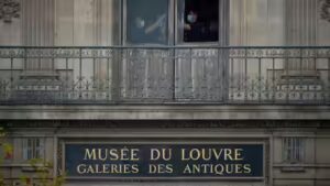 Jewellery likely to be worth €4m stolen from French museum, probe on