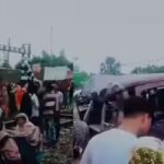 West Bengal train accident: 3 students killed, 4 critical after train collides with school van in Murshidabad | Kolkata News