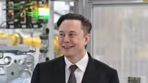 Elon Musk on thousands of SpaceX employees becoming millionaires: I have always had the philosophy that …