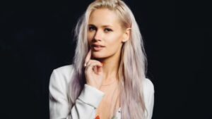 Tragic Death of Lauren Bennett: Father Calls Out NHS Failures Amid Suspected Suicide Investigation |