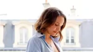 Natalie Portman shares rare pic of baby bump: Says ‘Counting the days until we meet you’ |