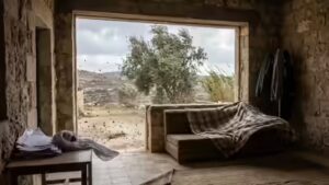 Palestinian proverb of the day: ‘A house without curtains cannot face the wind’ and what it reveals about boundaries, resilience, and everyday life in Levantine culture