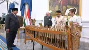Another ‘Kuch Kuch Hota Hai’ moment in Indonesia as PM Modi, Prabowo try angklung – watch | India News